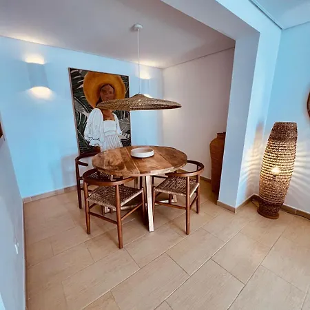 Apartment 8