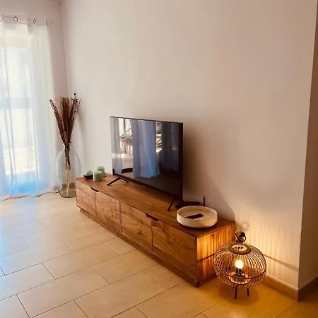 8 * Son Carrio (Menorca)